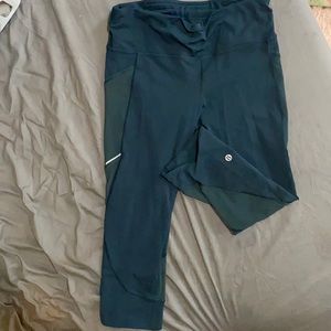 Lululemon cropped leggings